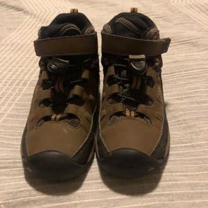 Keen kids hiking boot